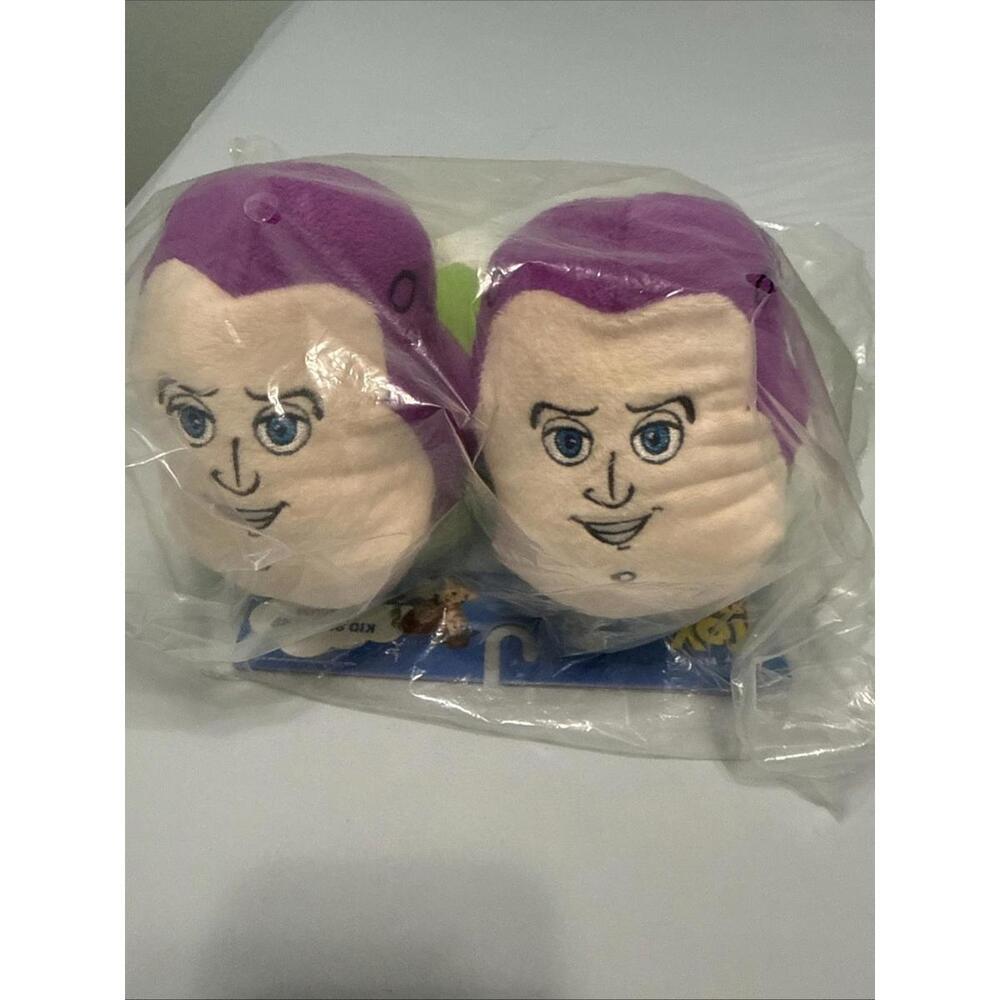 Disney Pixar Toy Story Buzz Lightyear Slippers Kids Medium 2-3 NWT